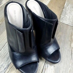 Pour la Victoire Eva Black Heels - Size 7